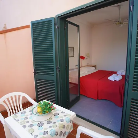 Oasi Degli Ulivi Ξενοδοχείο με διαμερίσματα *